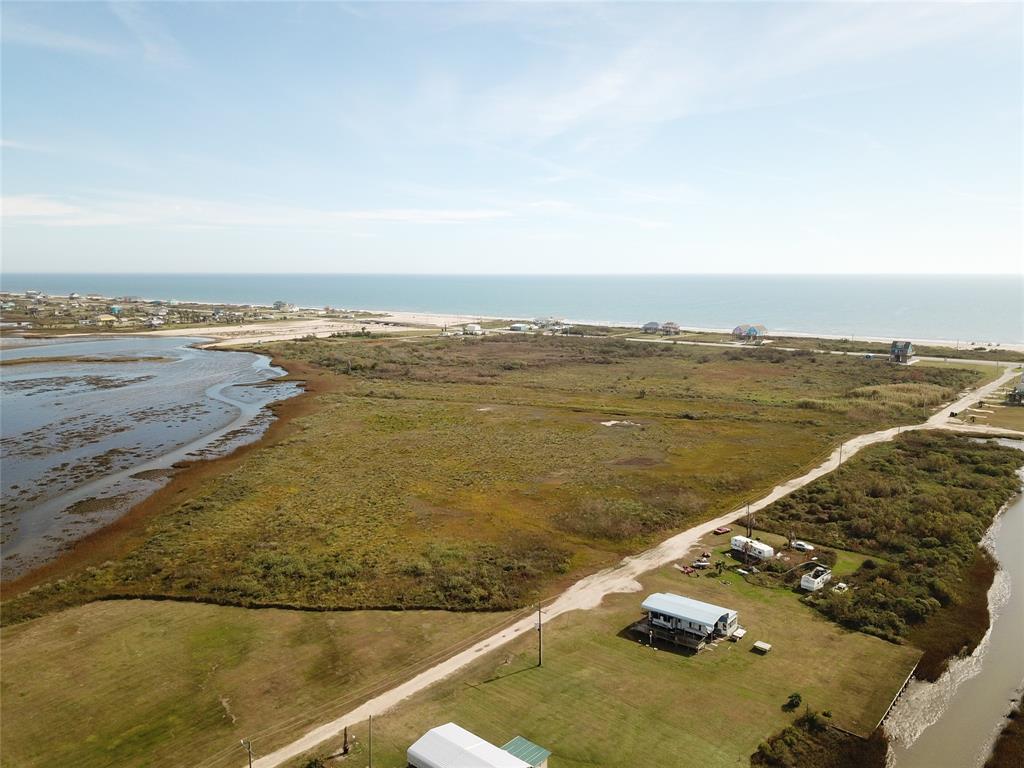 1743 Hwy 87, Gilchrist, Texas image 13