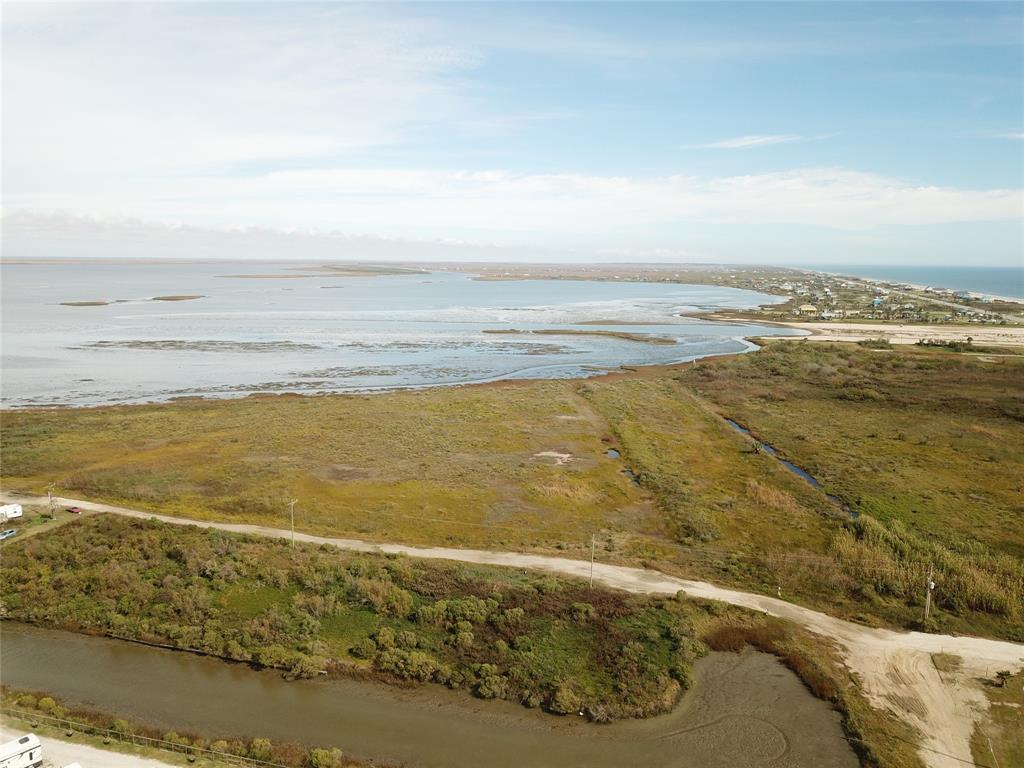 1743 Hwy 87, Gilchrist, Texas image 16