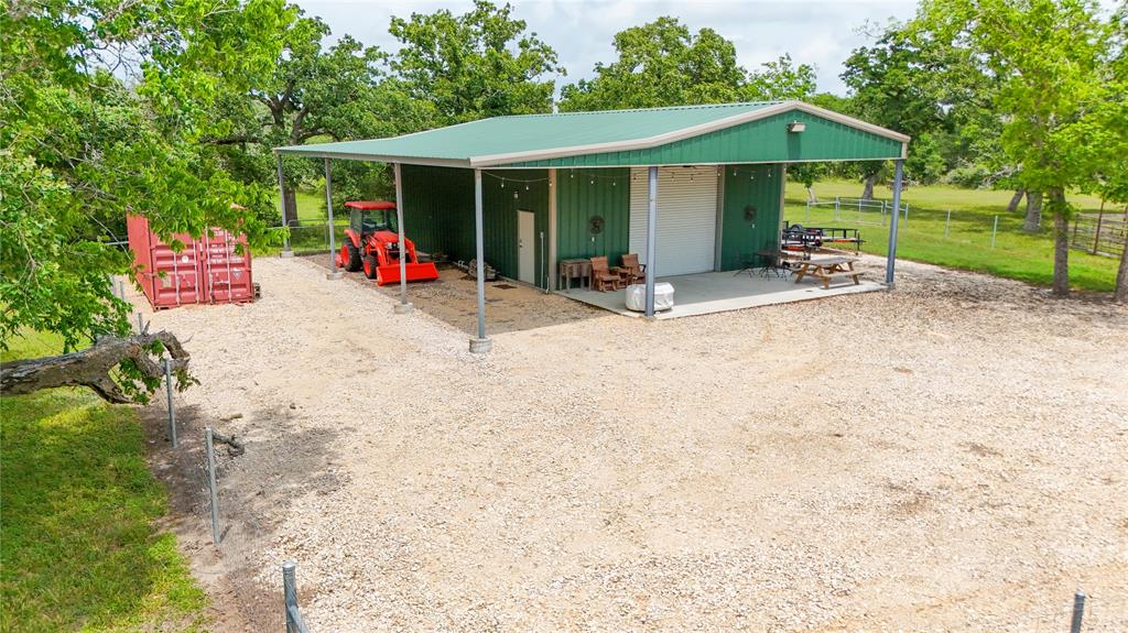4680 County Road 319 Rd, Louise, Texas image 8