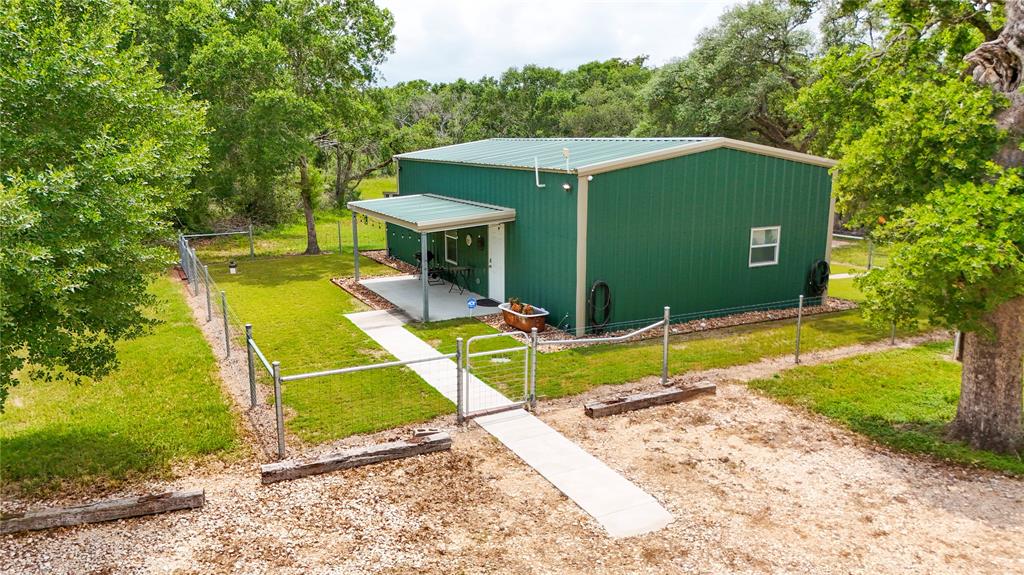4680 County Road 319 Rd, Louise, Texas image 7