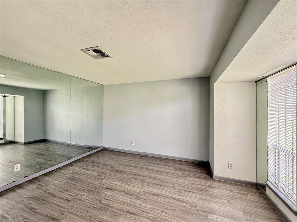 10721 Sandpiper Drive #162, Houston, Texas image 4