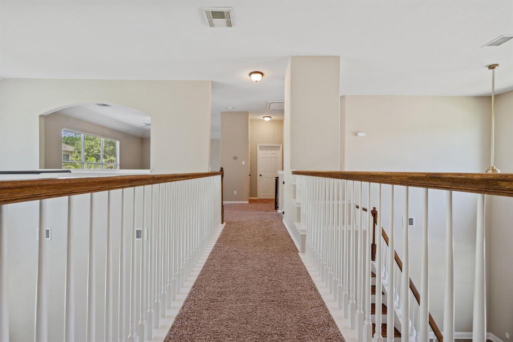 18902 Aquatic Drive, Houston, Texas image 24
