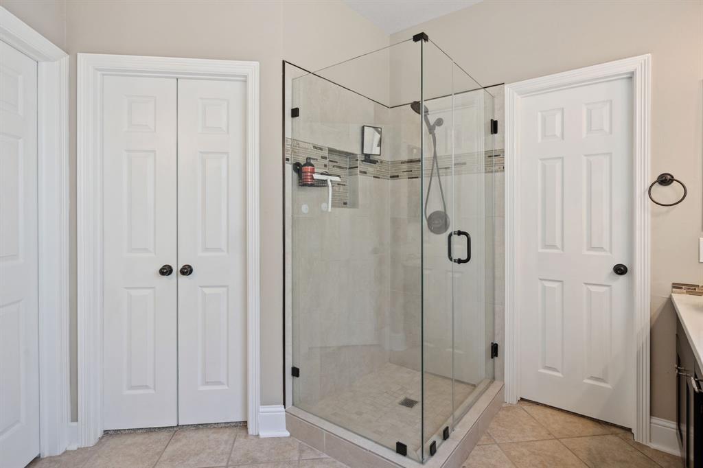 18902 Aquatic Drive, Houston, Texas image 23