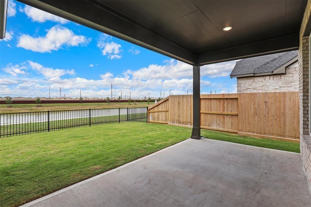 24239 Oakland Mist Lane