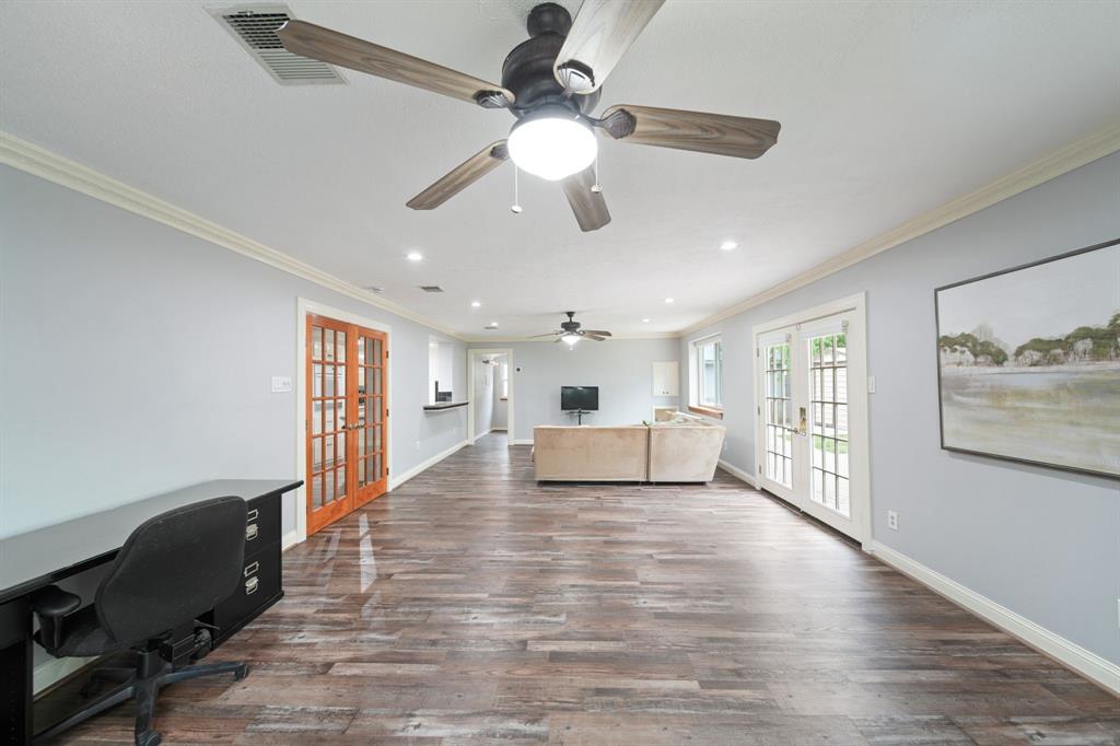 504 Moody Avenue, League City, Texas image 15