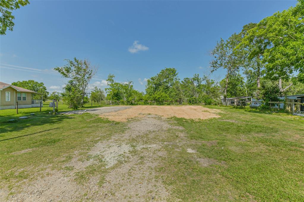 2109 County Road 795, Alvin, Texas image 11