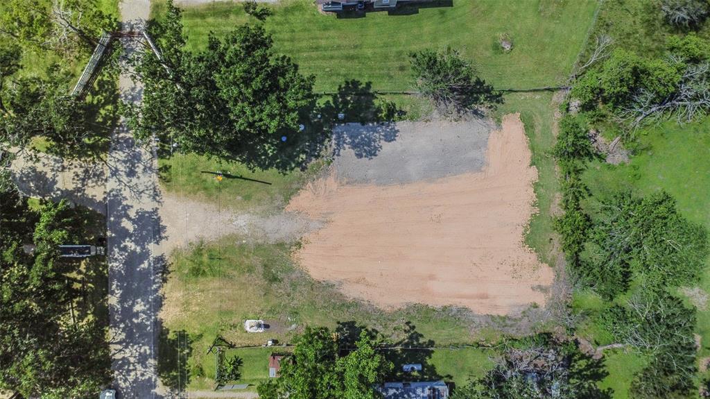 2109 County Road 795, Alvin, Texas image 5