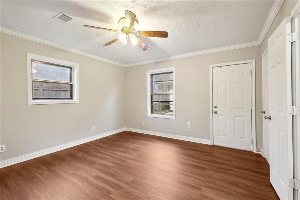 623 S 8th Street, Nederland, Texas image 19