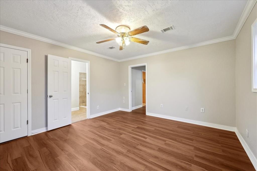 623 S 8th Street, Nederland, Texas image 20