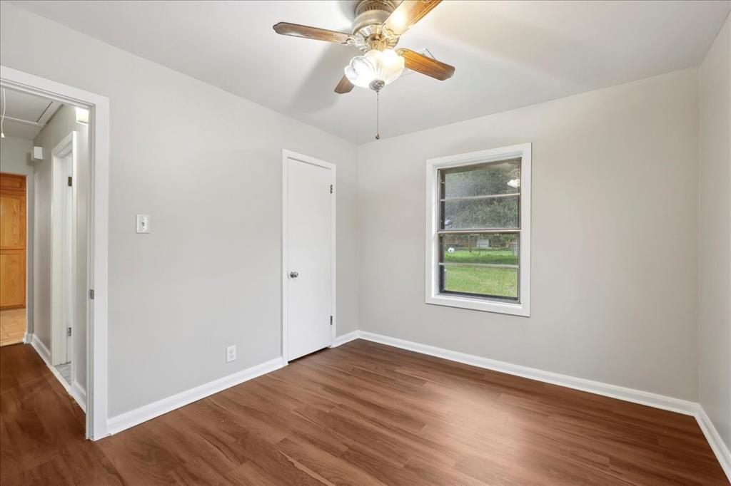 623 S 8th Street, Nederland, Texas image 25