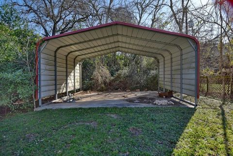 A home in Brenham