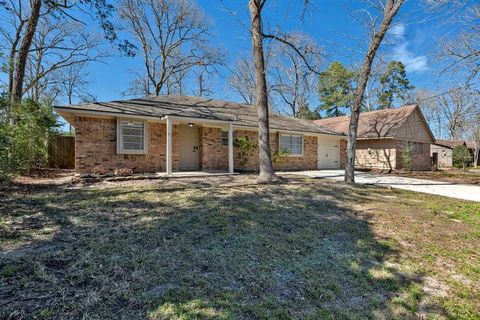 412 Rolling Hills Drive Conroe TX 77304