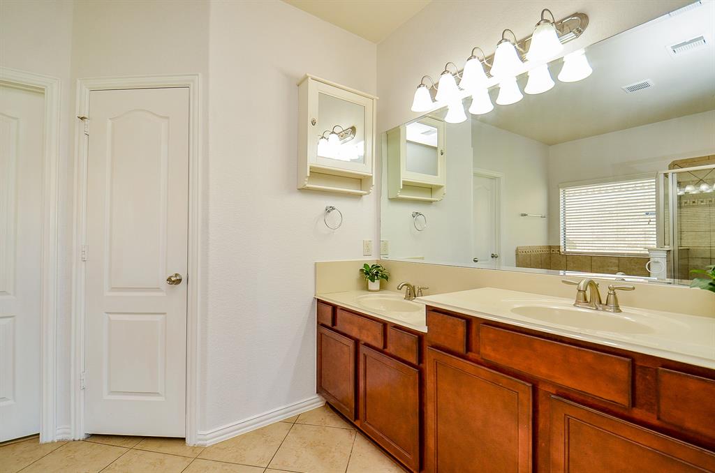 23922 Fairport Harbor Lane, Richmond, Texas image 28
