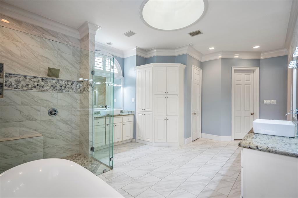 16122 Wimbledon Forest Drive, Spring, Texas image 25