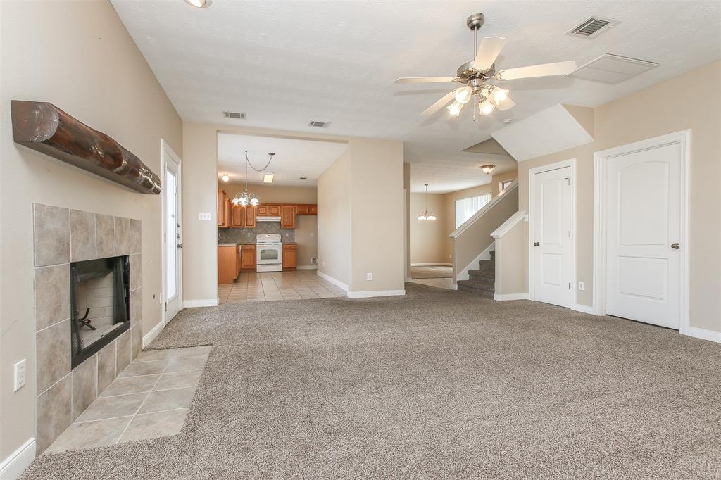24006 Lestergate Drive, Spring, Texas image 7