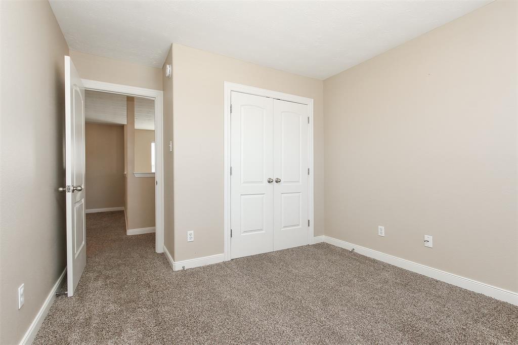 24006 Lestergate Drive, Spring, Texas image 21