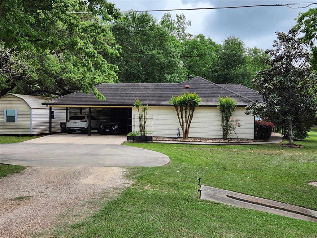 101 Becica Street, Columbus, Texas image 5