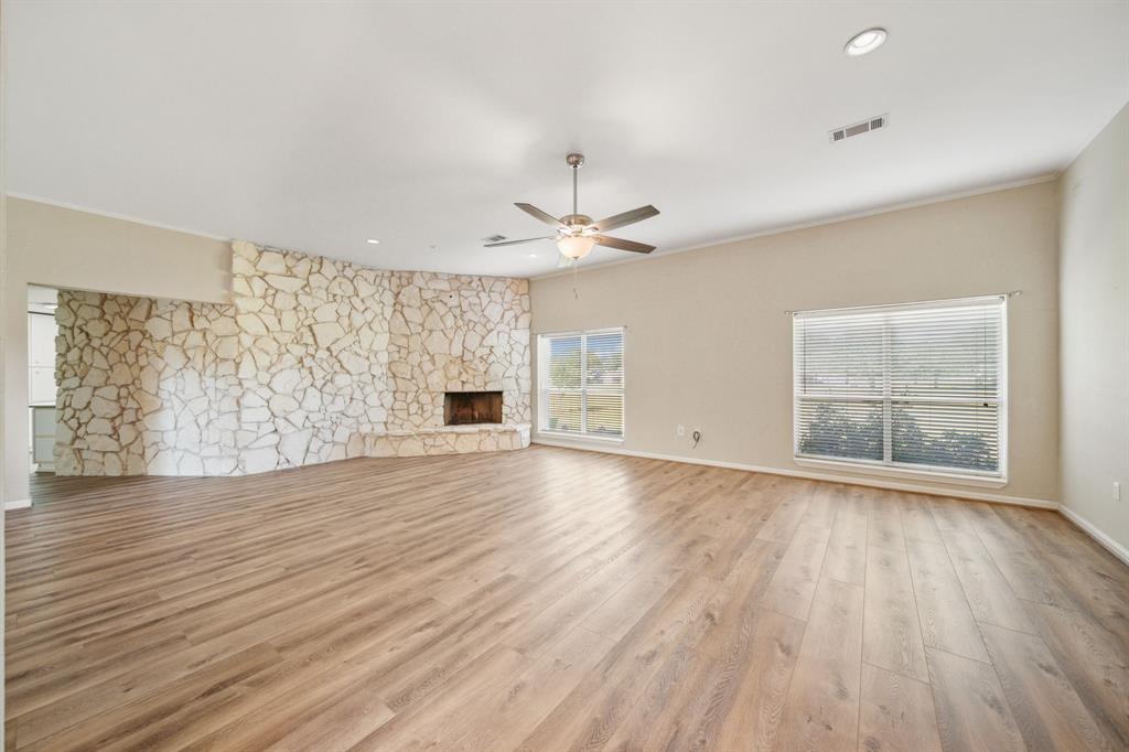 15502 Kitty Hawk Drive, Waller, Texas image 10