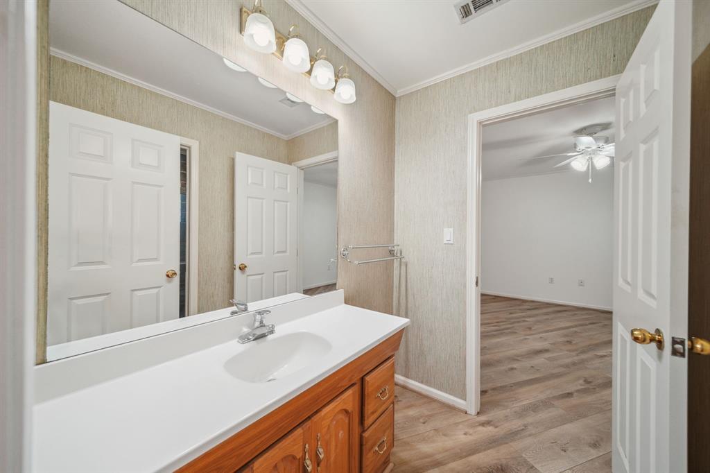 15502 Kitty Hawk Drive, Waller, Texas image 23