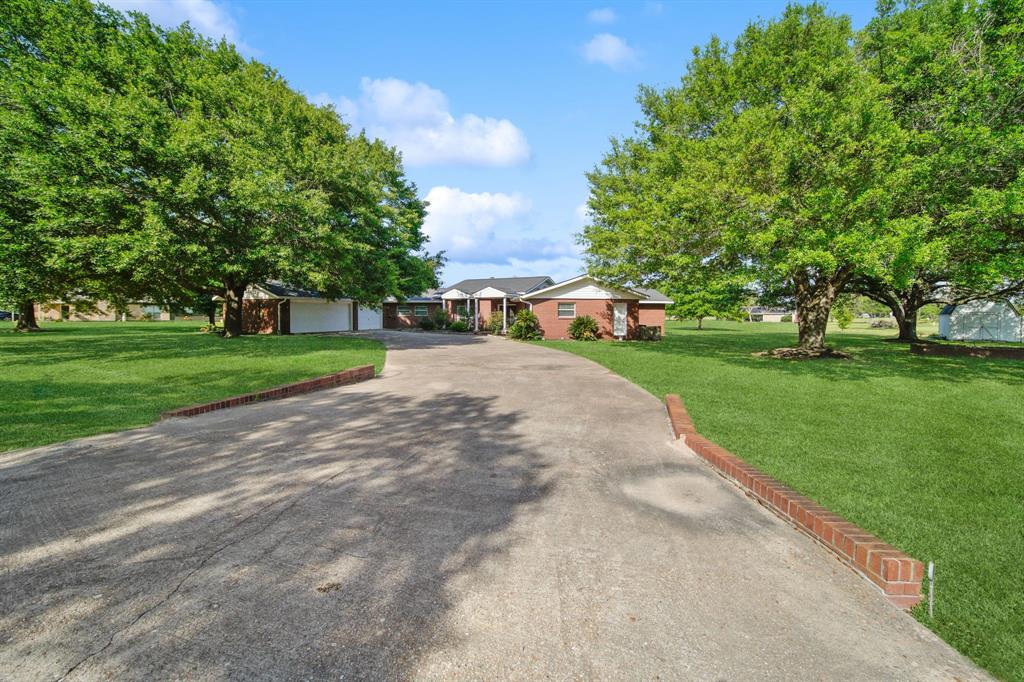 15502 Kitty Hawk Drive, Waller, Texas image 3