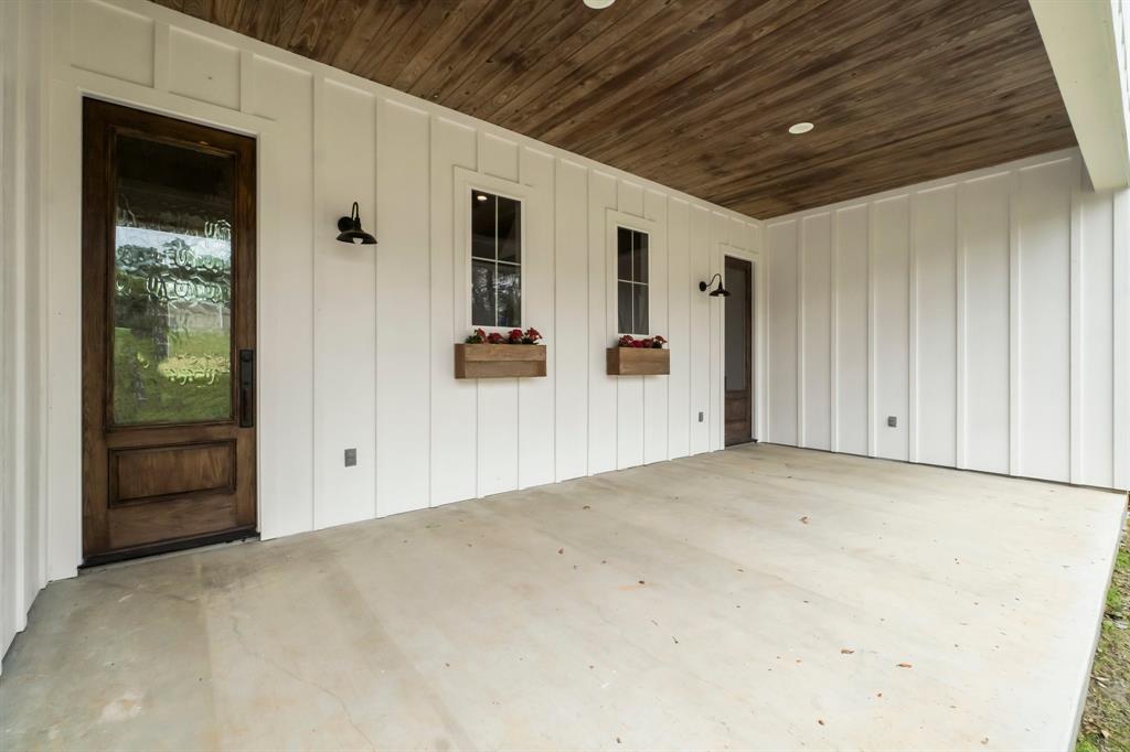 410 Eagle Lake, Livingston, Texas image 5