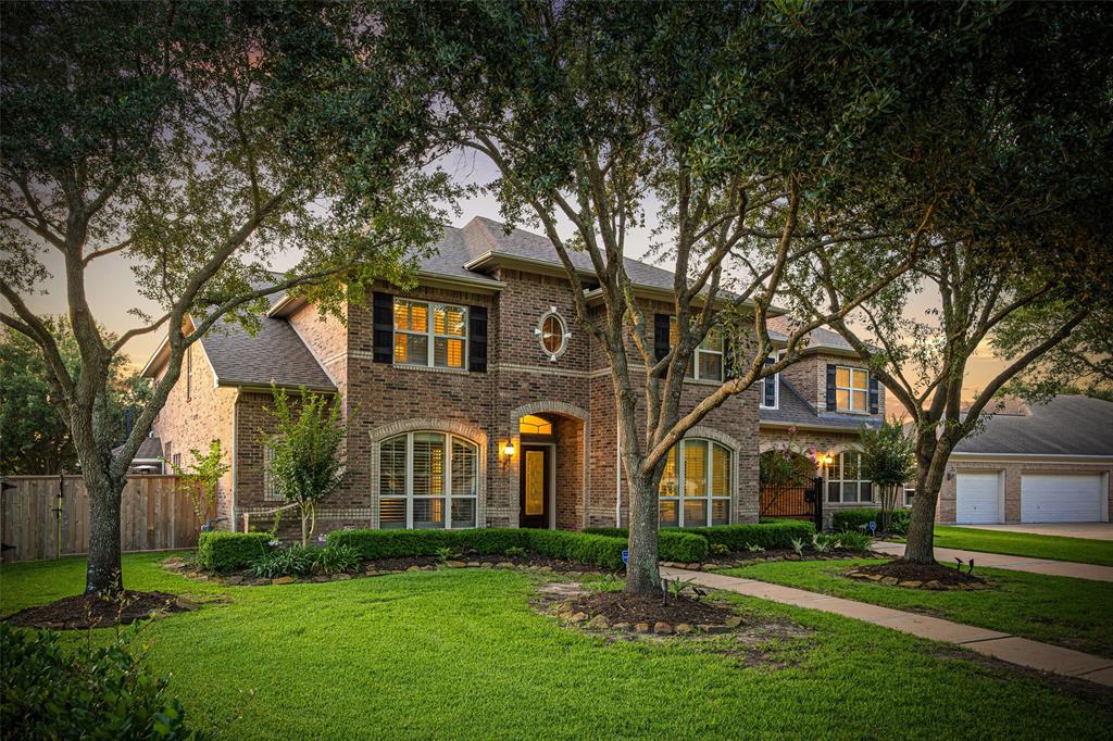 2018 Lake Fountain Drive