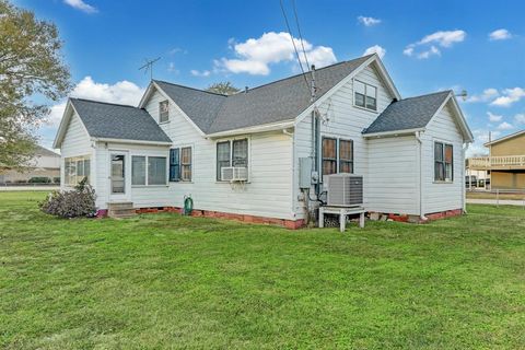 A home in Seabrook