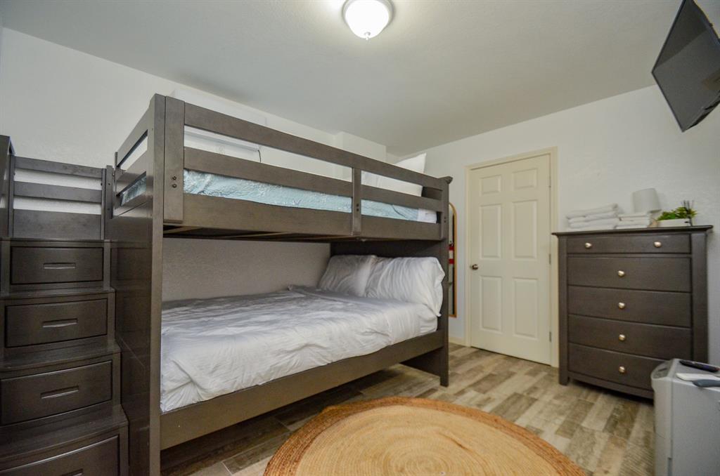 22810 Fresca Street, Galveston, Texas image 26