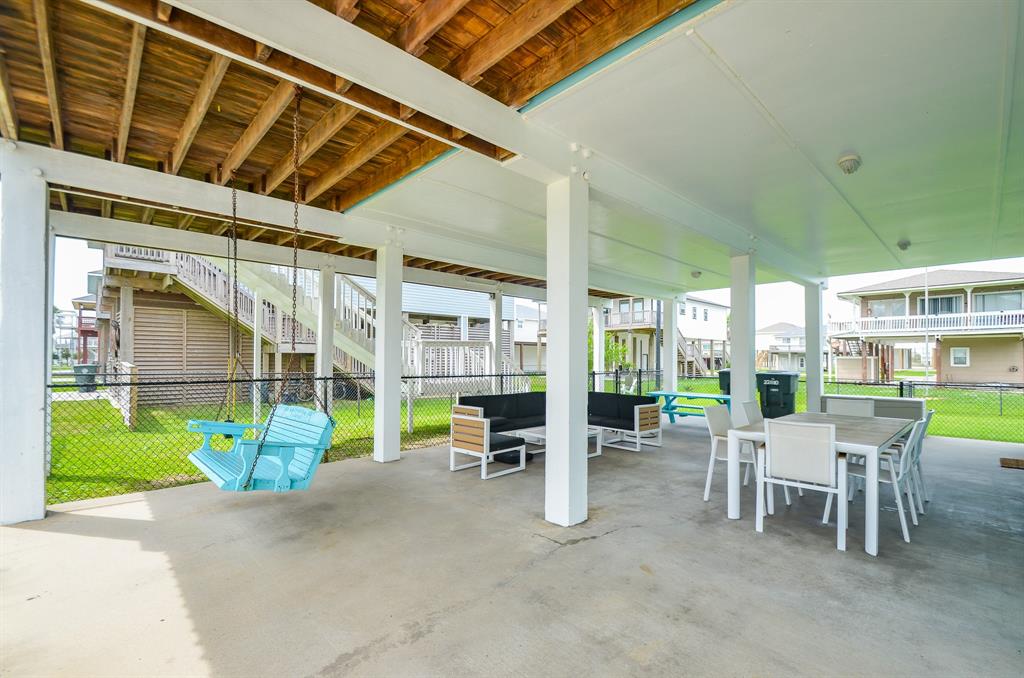 22810 Fresca Street, Galveston, Texas image 22