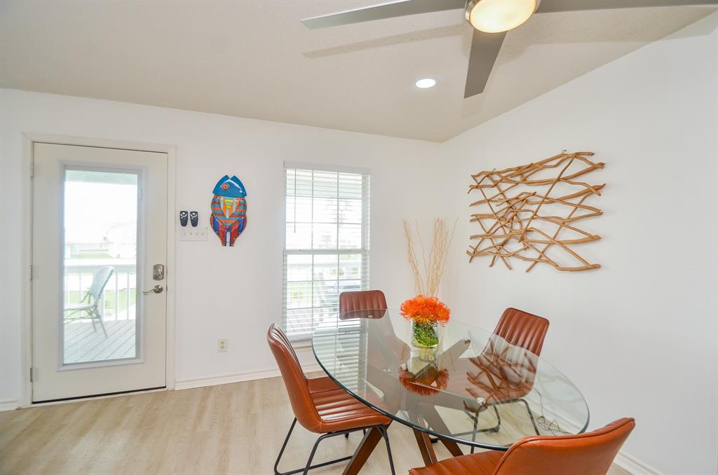 22810 Fresca Street, Galveston, Texas image 6