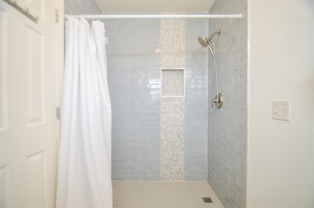 22810 Fresca Street, Galveston, Texas image 20