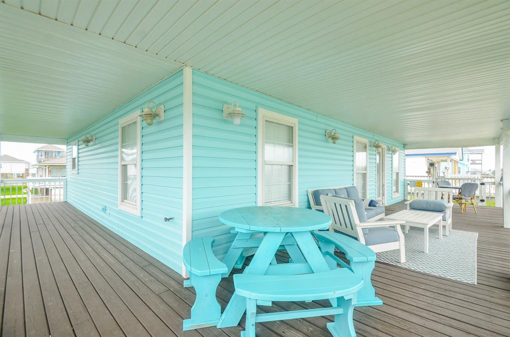 22810 Fresca Street, Galveston, Texas image 3