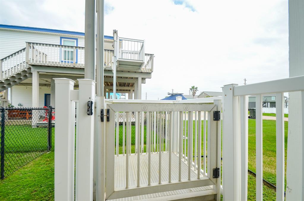 22810 Fresca Street, Galveston, Texas image 25
