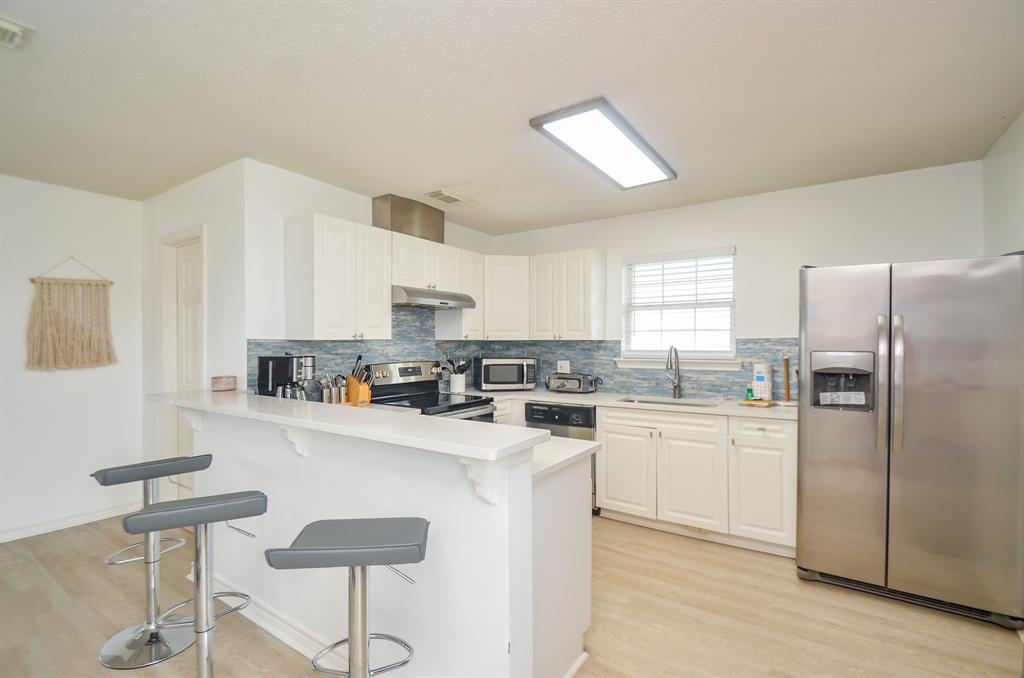 22810 Fresca Street, Galveston, Texas image 13