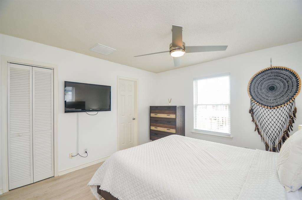 22810 Fresca Street, Galveston, Texas image 18