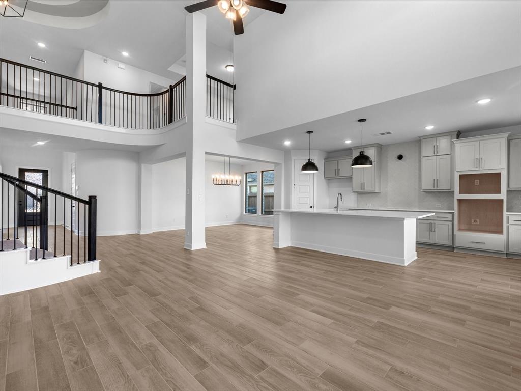 10806 Capella Creek Way