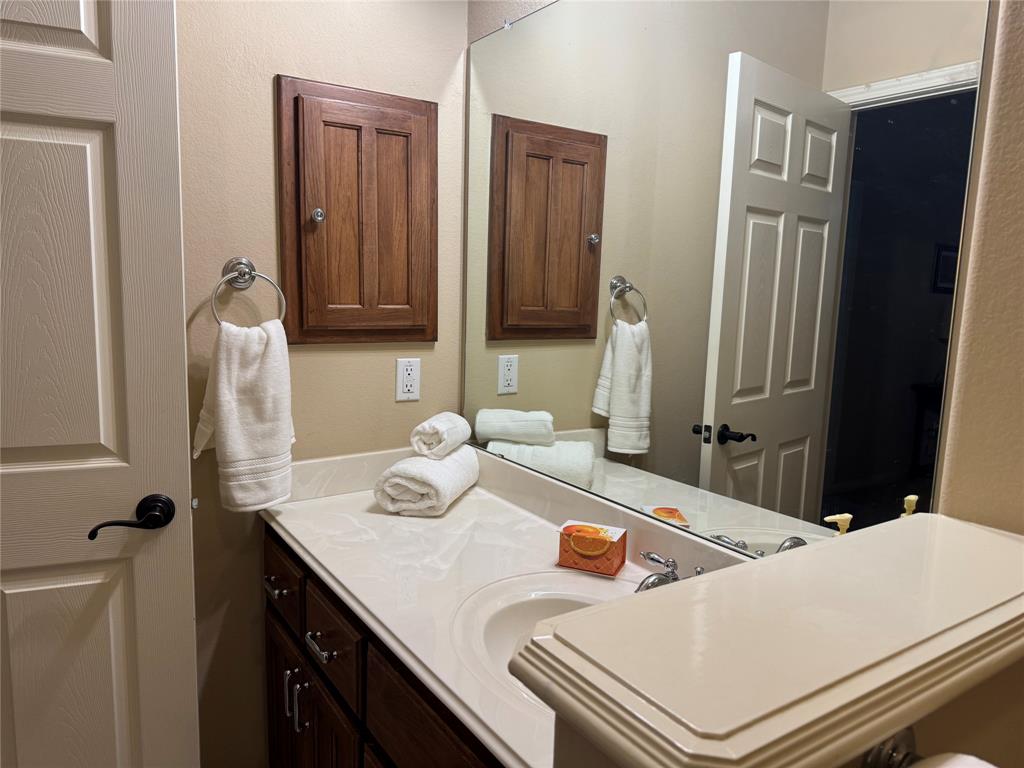1130 Crownover Lane, Round Mountain, Texas image 31