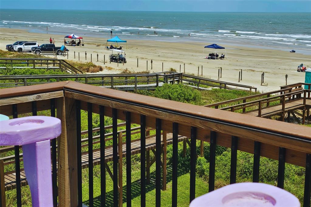 101 Pelican Place #3, Surfside Beach, Texas image 1