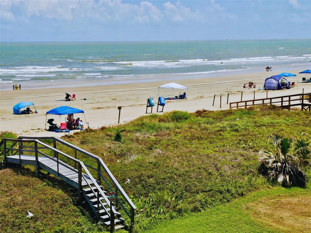 101 Pelican Place #3, Surfside Beach, Texas image 5