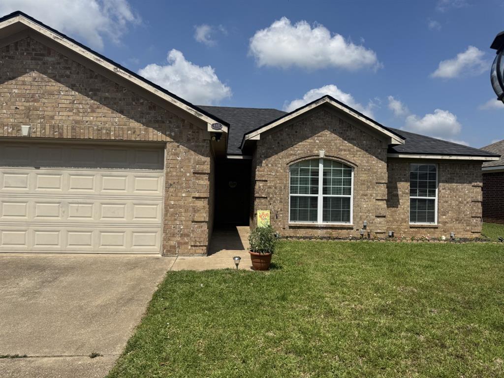 440 Maggie Circle, Flint, Texas image 2