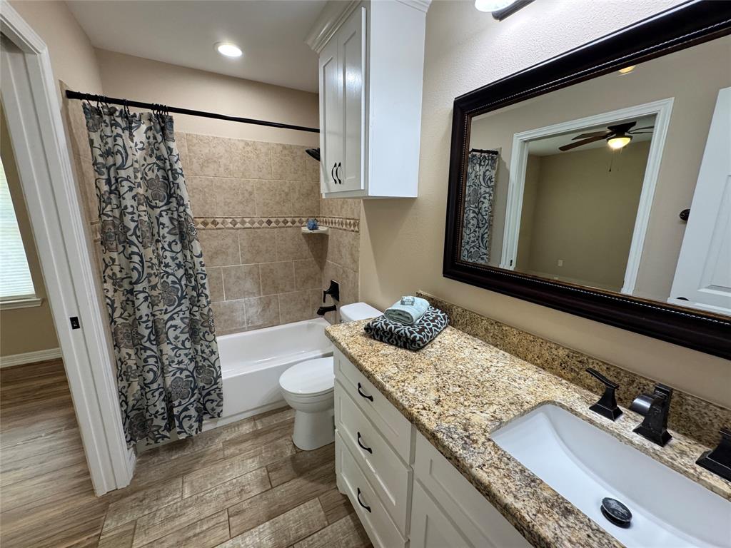 534 Oakdale Drive, Huntsville, Texas image 13