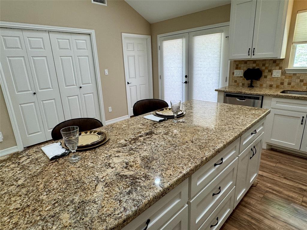 534 Oakdale Drive, Huntsville, Texas image 20