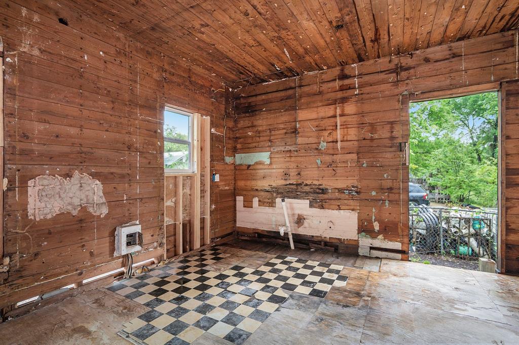 312 S Avenue F, Humble, Texas image 14