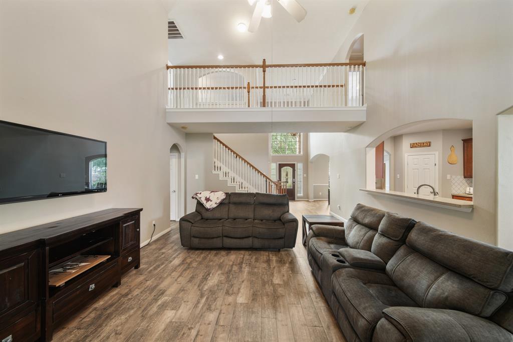 3710 Oak Bent Drive, Pearland, Texas image 13