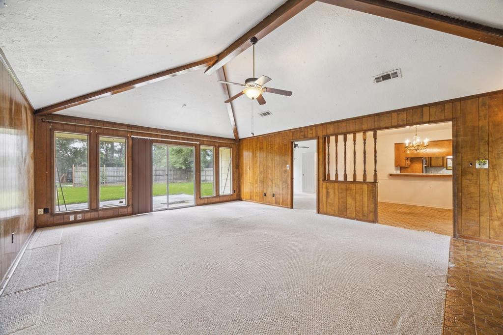 2718 Leichester Drive, Spring, Texas image 3