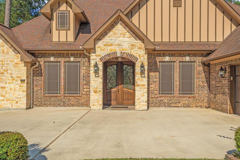 A home in New Caney