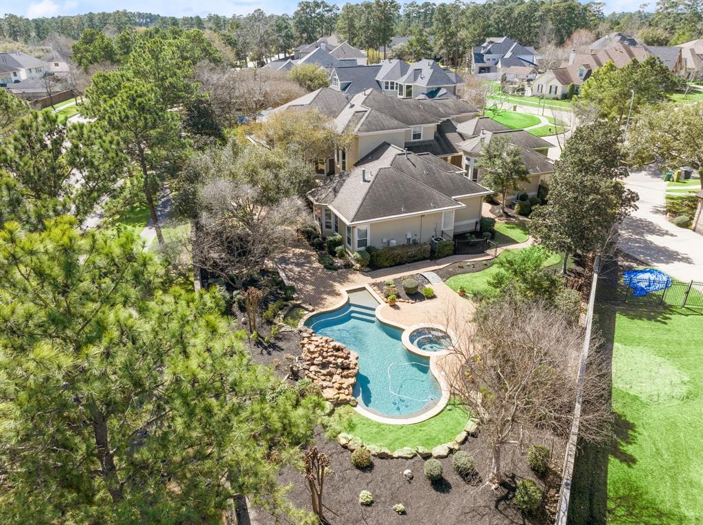 property-search 3 11 Lochbury Drive