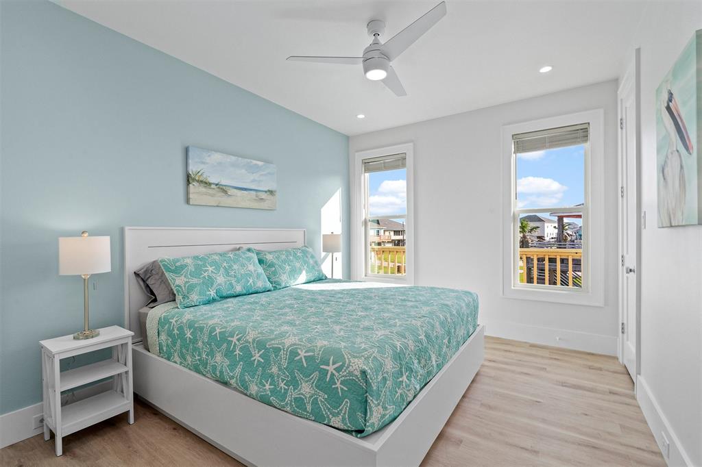 3551 Elm Grove Grv, Crystal Beach, Texas image 19