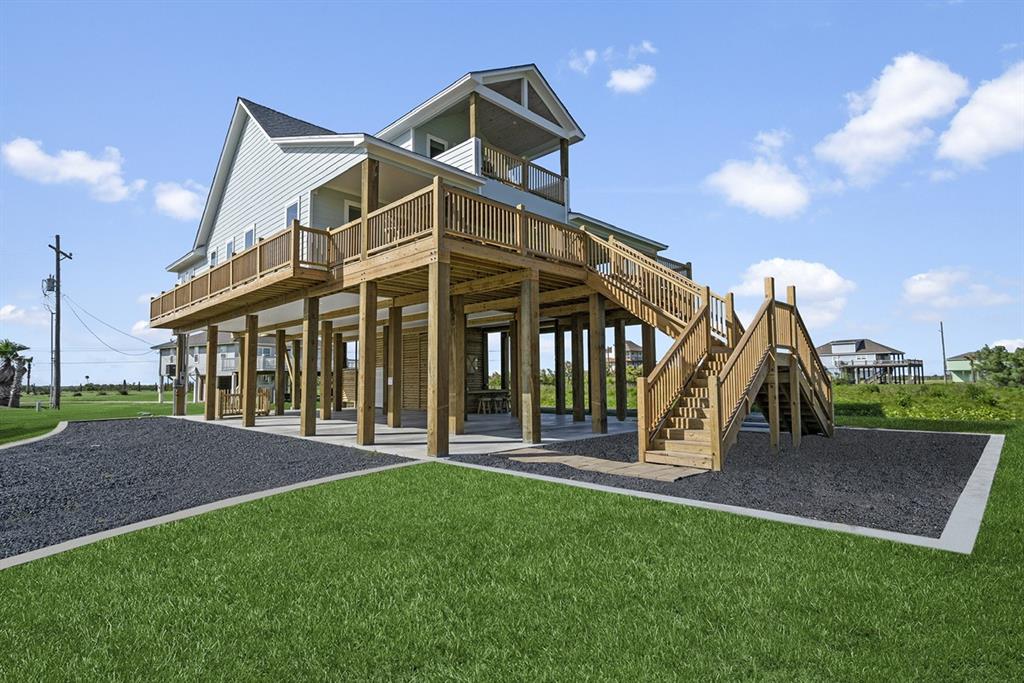 3551 Elm Grove Grv, Crystal Beach, Texas image 2