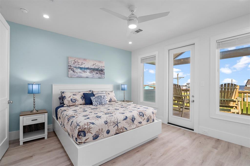 3551 Elm Grove Grv, Crystal Beach, Texas image 24